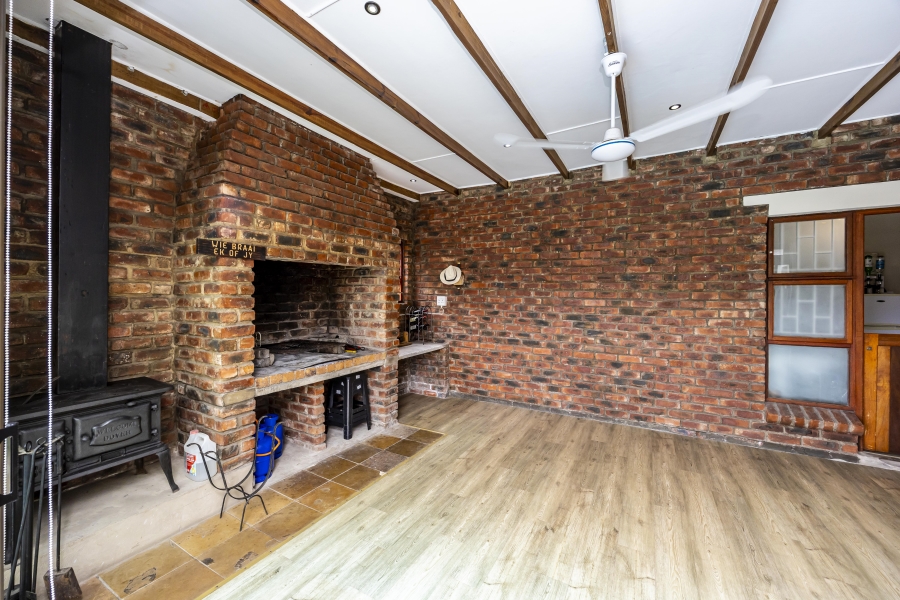 3 Bedroom Property for Sale in Beacon Bay North Eastern Cape